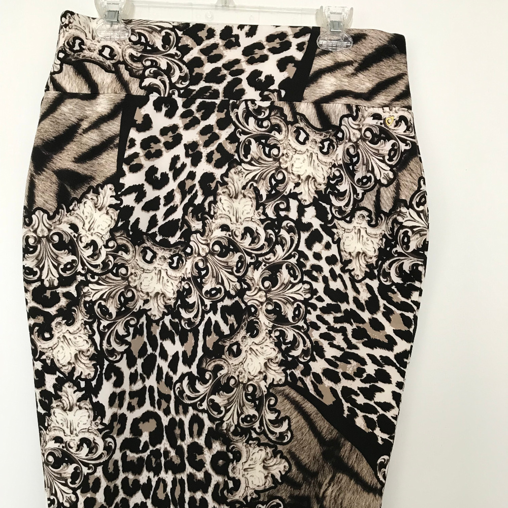 Thalia Sodi Animal Print Scuba Skirt - Large